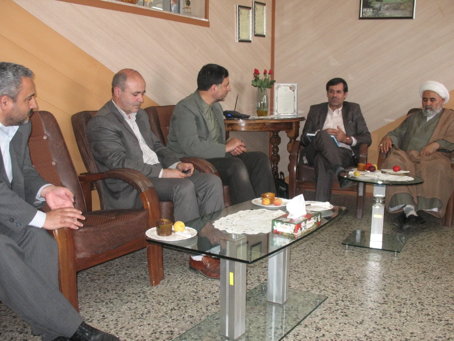 تاکید دکتر ساکی بر جذب هیات علمی تمام وقت