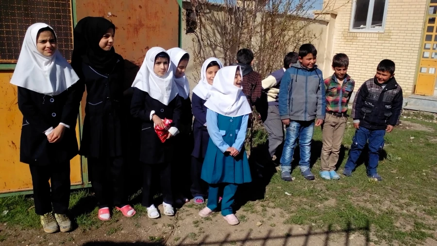 بازدید دانشجومعلمان از کلاسهای چندپایه