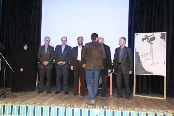 مراسم تجلیل از دانشجومعلّمان به مناسبت هفته بسیج