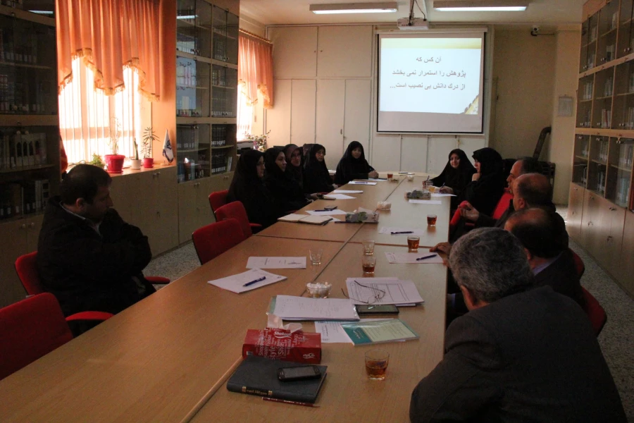 شورای پژوهشی پردیس بنت الهدی صدر اردبیل