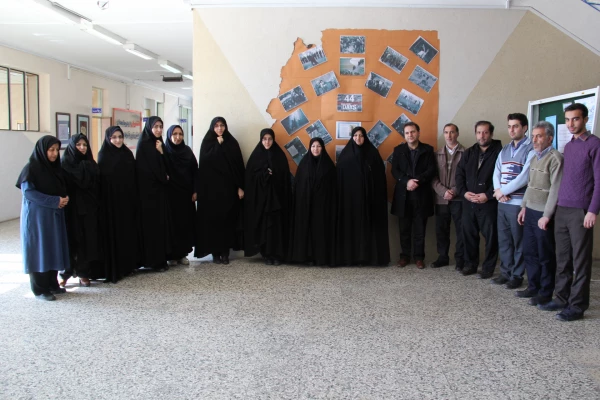 بزرگداشت شروع ایّام الله دهه فجر در پردیس بنت الهدی صدر اردبیل