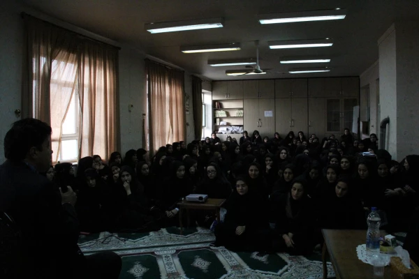 دومین روز اکران و نقد فیلم های چهل و پنجمین جشنواره بین المللی فیلم رشد در پردیس