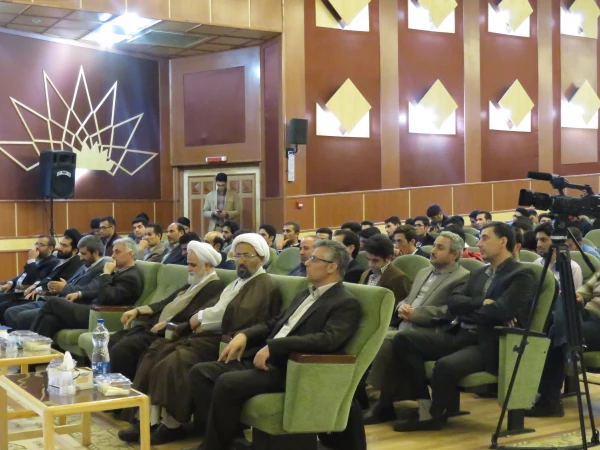 مراسم بزرگداشت هفته آموزش و روز معلم