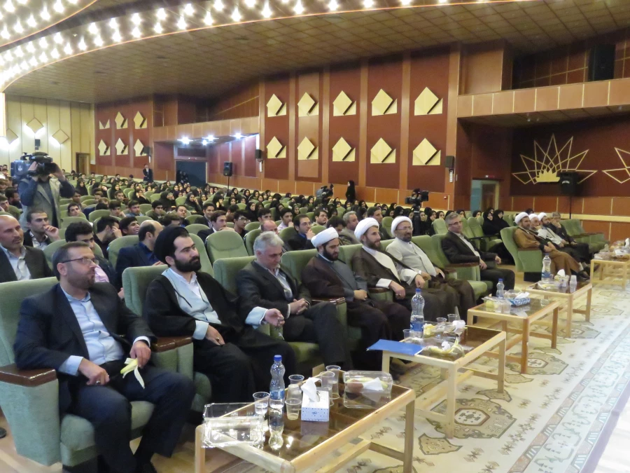 مراسم بزرگداشت هفته آموزش و روز معلم