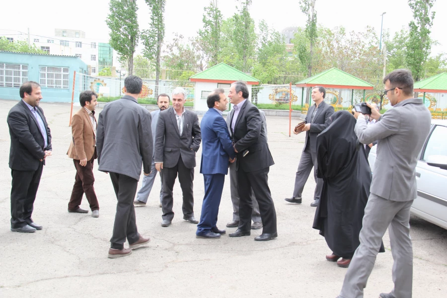 بازدید دکتر مهر محمدی و هیات همراه از پردیس بنت الهدی صدر اردبیل