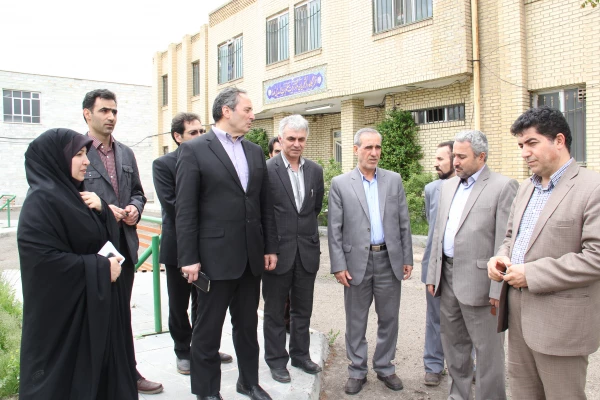 بازدید دکتر مهر محمدی و هیات همراه از پردیس بنت الهدی صدر اردبیل