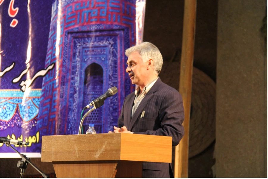 مراسم بزرگداشت هفته معلم با حضور سرپرست دانشگاه فرهنگیان آقای دکتر مهر محمدی