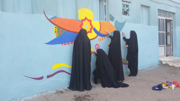 شاداب سازی محوطه پردیس توسط دانشجومعلمان