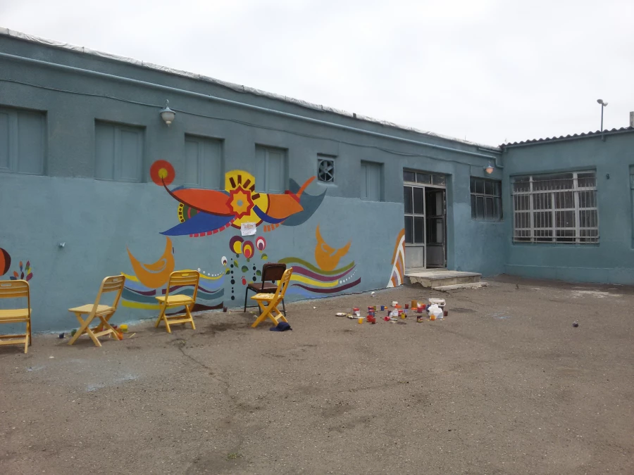 شاداب سازی محوطه پردیس توسط دانشجومعلمان