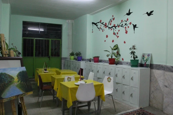 اجرای طرح شاداب سازی پردیس بنت الهدی صدر اردبیل با حضور سرپرست پردیس ، همکاران و دانشجو معلمان