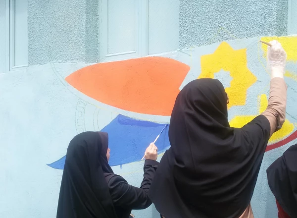 اجرای طرح شاداب سازی پردیس بنت الهدی صدر اردبیل با حضور سرپرست پردیس ، همکاران و دانشجو معلمان