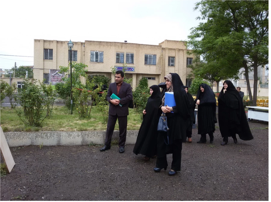 نمایشگاهی از آثار دستی و هنری دانشجو معلمان