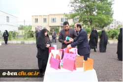 نمایشگاهی از آثار دستی و هنری دانشجو معلمان