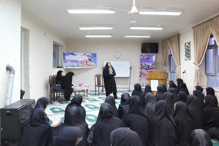 بازدید مسئولین سازمان مرکزی  از پردیس بنت الهدی صدر اردبیل