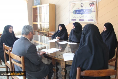 جلسه شورای اداری پردیس در رابطه با آماده سازی و کیفیت بخشی به خوابگاه ها در ترم تابستان