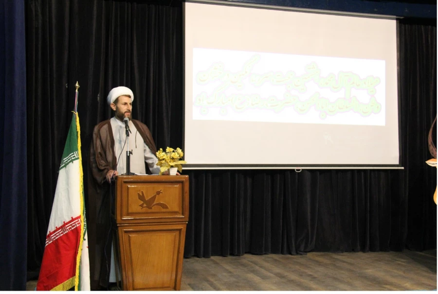 مراسم تقدیر از دانشجومعلمان افتخارآفرین پردیس بنت الهدی صدر اردبیل