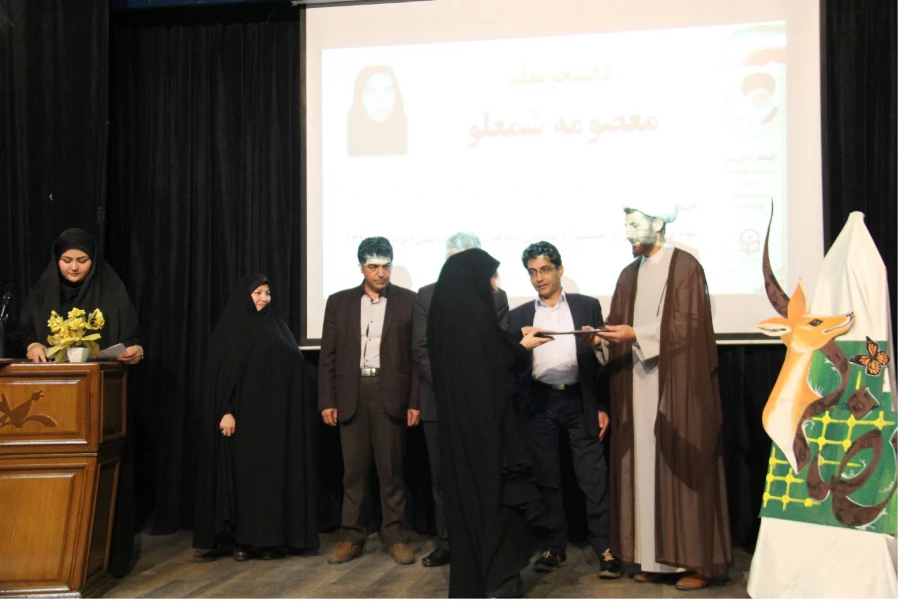 مراسم تقدیر از دانشجومعلمان افتخارآفرین پردیس بنت الهدی صدر اردبیل
