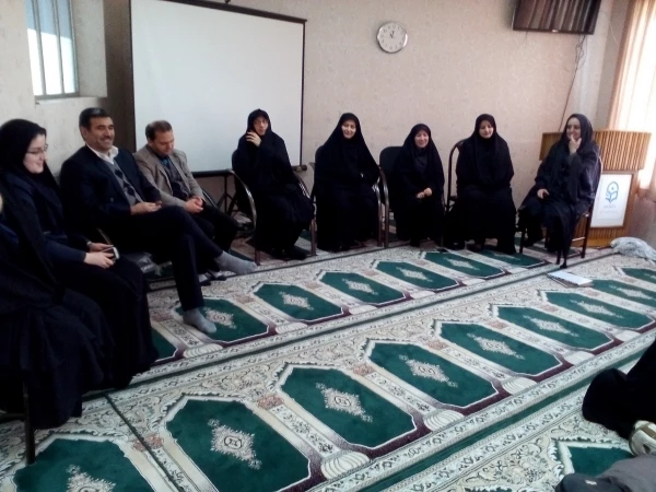 نشست صمیمی دانشجو معلمان با مسئولین پردیس بنت الهدی صدر اردبیل