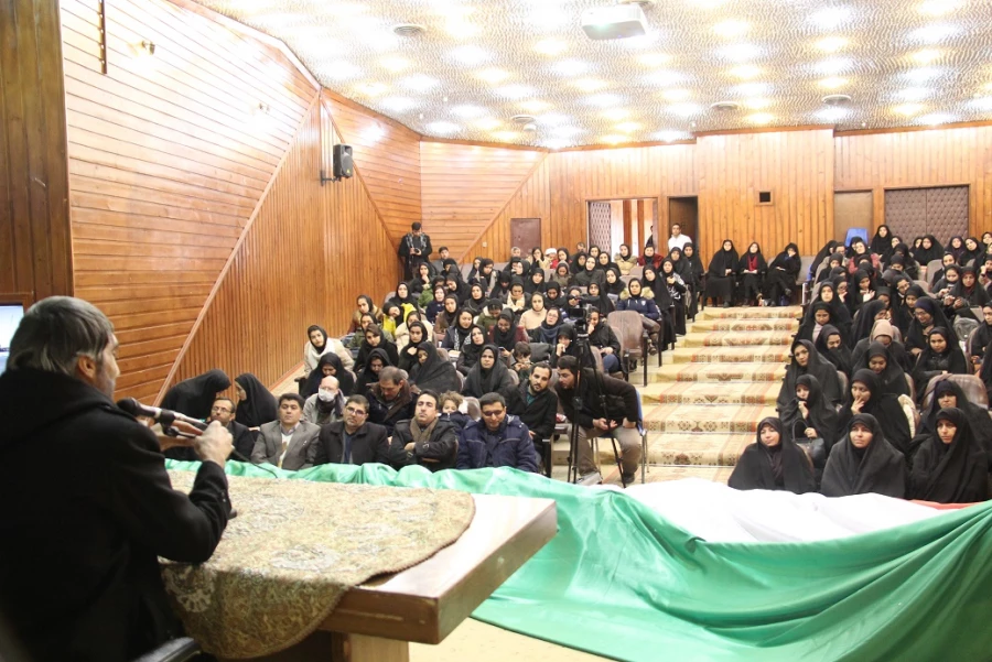 همایش منزلت زن، تکریم بنیان خانواده و سبک زندگی ایرانی اسلامی