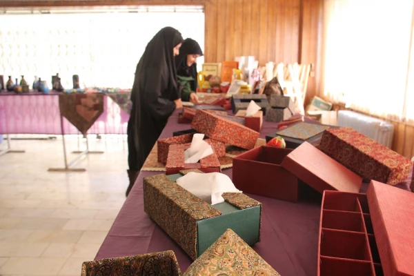 همایش منزلت زن، تکریم بنیان خانواده و سبک زندگی ایرانی اسلامی