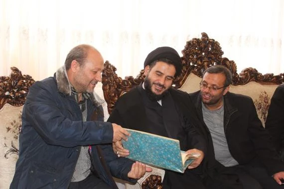 دیدار سرپرست پردیس بنت الهدی صدر با خانواده شهید زهرا اسدی