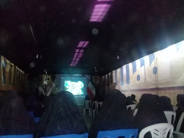 بازدید دانشجومعلمان پردیس بنت الهدی صدر از نمایشگاه موزه ی عبرت ایران