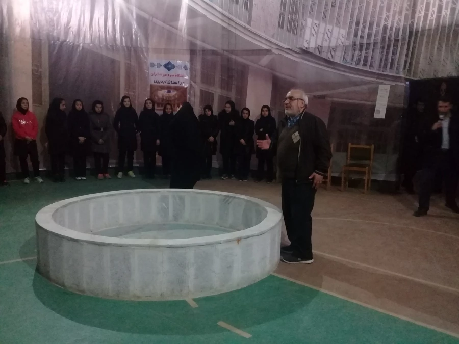 بازدید دانشجومعلمان پردیس بنت الهدی صدر از نمایشگاه موزه ی عبرت ایران