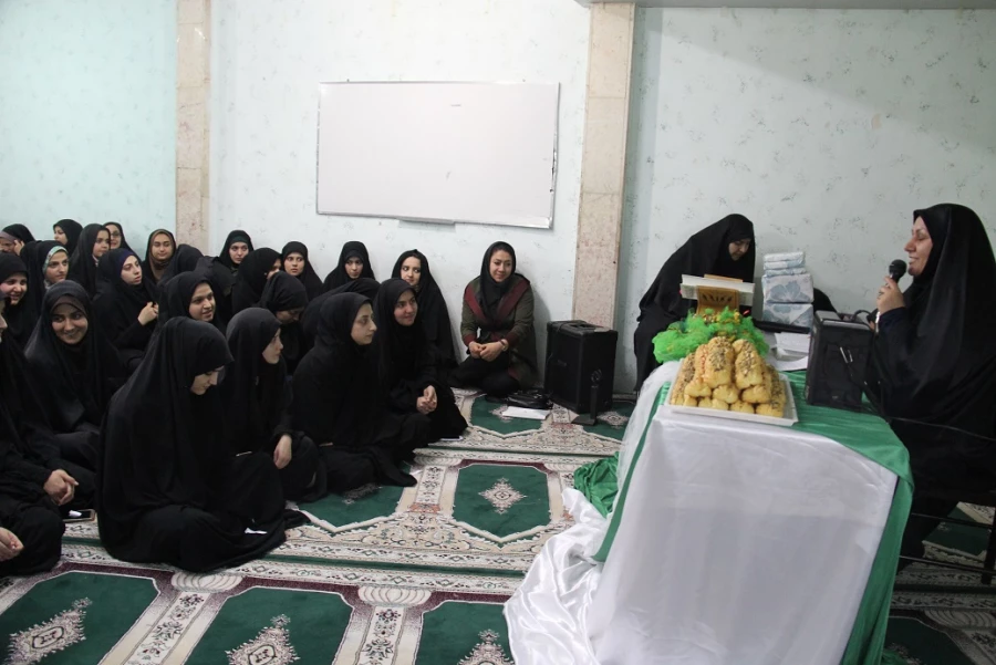 جشن میلاد«کعبه عشق»