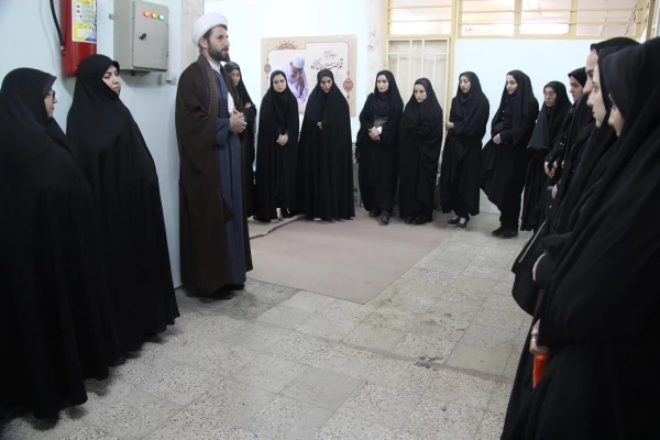 شرکت دانشجومعلمان پردیس در مراسم اعتکاف رجبیه