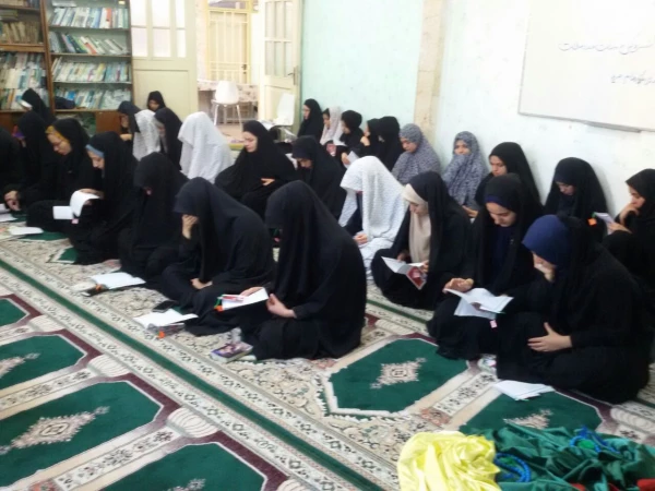 برگزاری دعای ندبه در خوابگاه پردیس