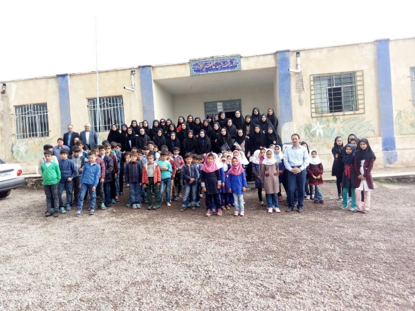 بازدید دانشجومعلّمان پردیس بنت الهدی صدر اردبیل از کلاس های چندپایه