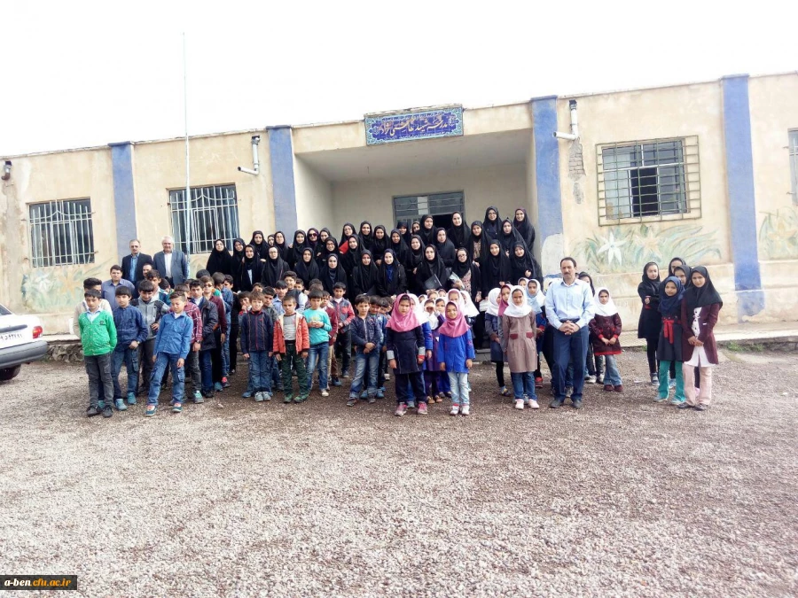 بازدید دانشجومعلّمان پردیس بنت الهدی صدر اردبیل از کلاس های چندپایه