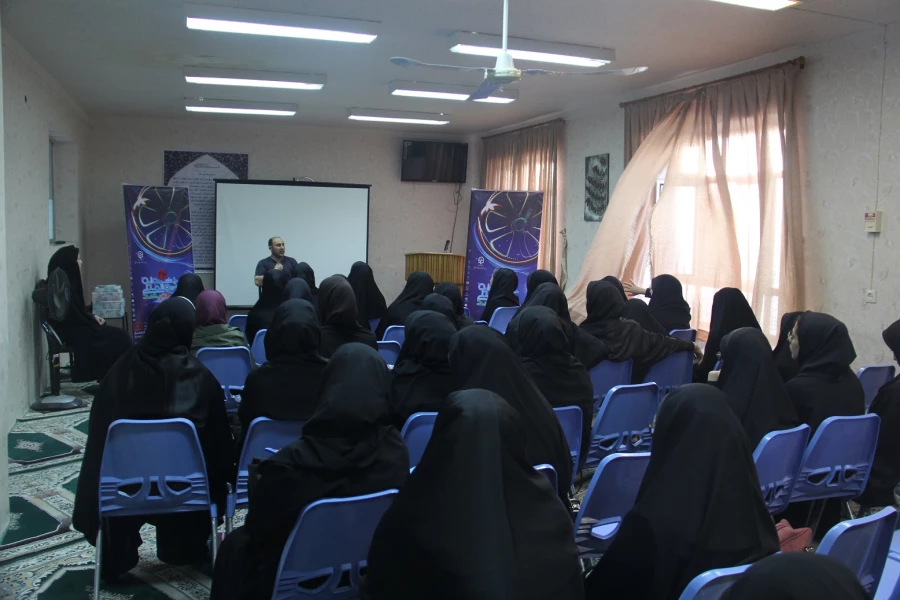 دومین روز اکران و نقد فیلم های منتخب جشنواره فیلم رشد در پردیس بنت الهدی صدر اردبیل