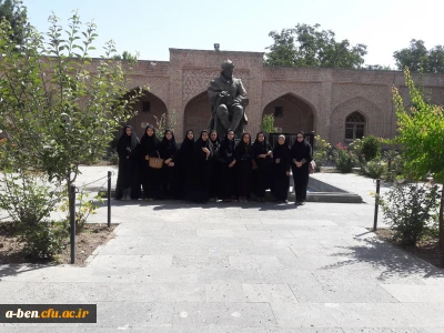 به مناسبت هفته اردبیل:

دانشجومعلمان در نمایشگاه عکس 