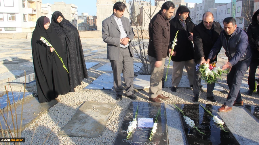 مراسم غبار روبی و عطر افشانی مزار شهدا