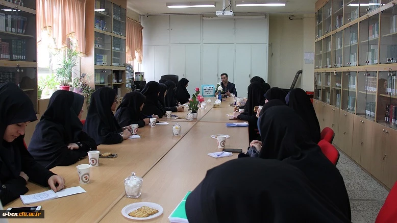 نشست دانشجویی