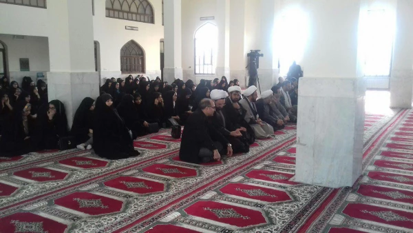 دانشجومعلمان با شعار " دانشجو معلم انقلابی،شهادت طلبی" رهسپار دیار عشق و ایثار شدند