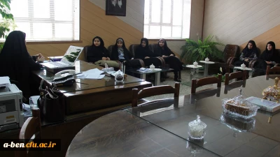 نشست صمیمی سرپرست پردیس با گروه تأتر دانشجویی پردیس