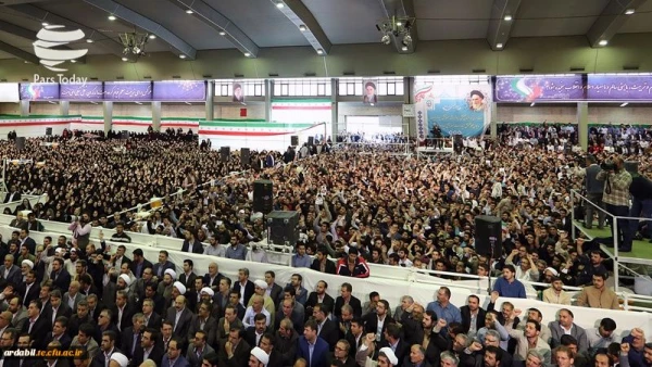 رهبر انقلاب در دیدار صبح امروز با استادان، دانشجو معلمان و مدیران دانشگاه فرهنگیان کشور: