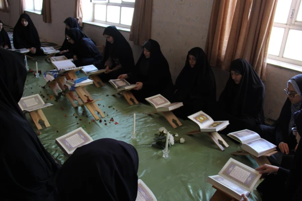 برگزاری محفل انس با قرآن