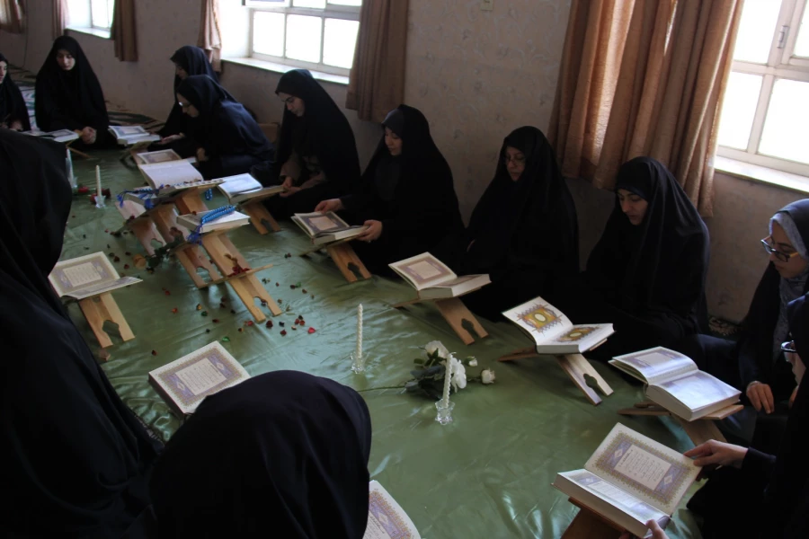 برگزاری محفل انس با قرآن