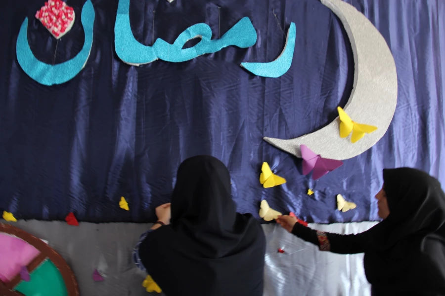 آئین غبارروبی در نمازخانه پردیس