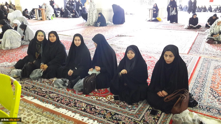 شرکت دانشجومعلمان،کارکنان و اساتید پردیس در مراسم گرامیداشت بیست و نهمین سالگرد ارتحال امام خمینی (ره)