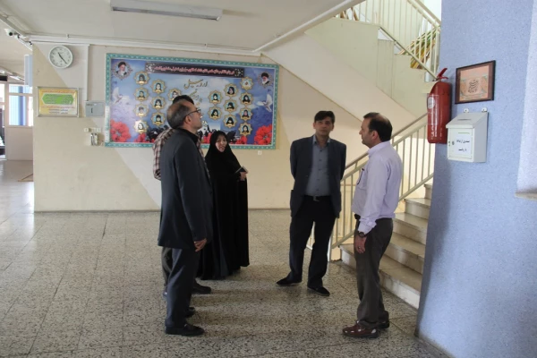 بازدید سرپرست مدیریت امور پردیس های استان از روند آماده سازی پردیس برای سال تحصیلی جدید