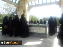 دانشجومعلمان پردیس سال تحصیلی را در جوار مزار شهدای گمنام آغاز کردند