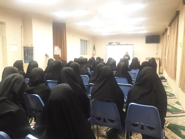 کارگاه آموزشی " آشنایی با مهارتهای زندگی خوابگاهی"