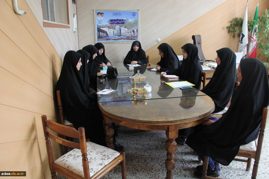 جلسه ی دبیران کانون های فرهنگی و هنری پردیس با سرپرست پردیس