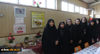 در گرامیداشت هفته تغذیه، جشنواره غذای سالم در پردیس برگزار شد