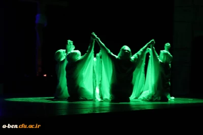 دانشجومعلّمان پردیس به تماشای تأتر عشق قافله سی نشستند