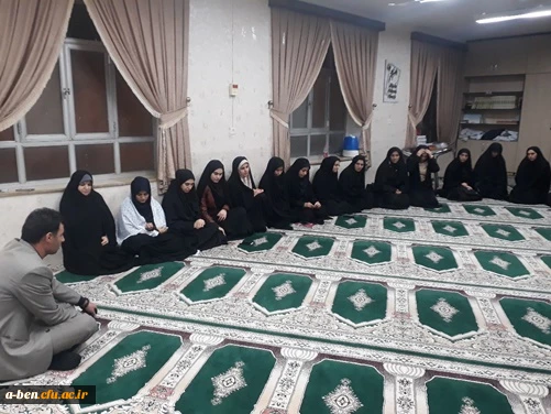 نشست صمیمی معاون توسعه و منابع پردیس با دانشجومعلمان